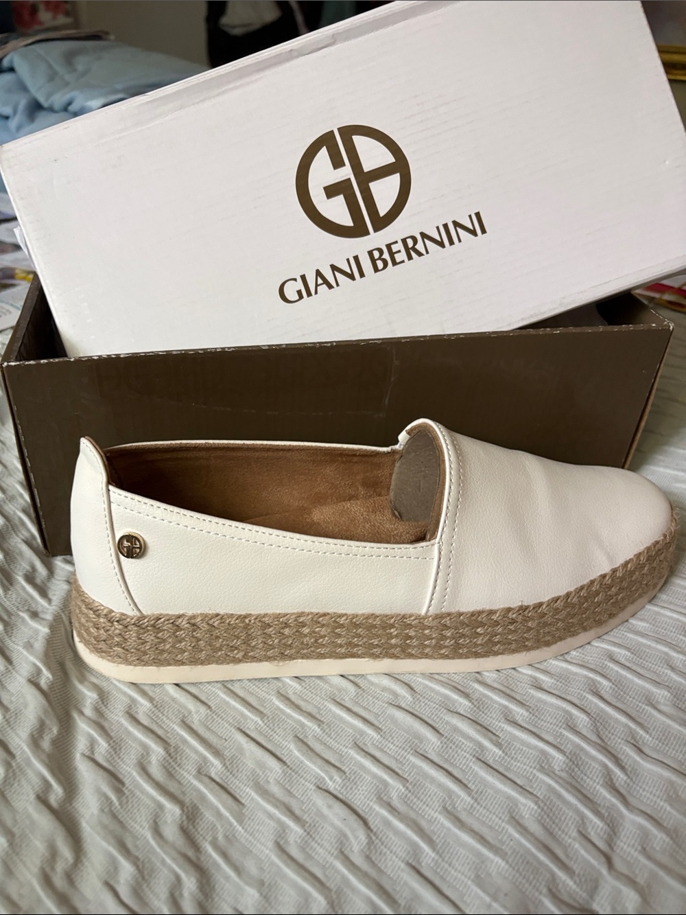 White Slip-On Leather Espadrilles Sz 9